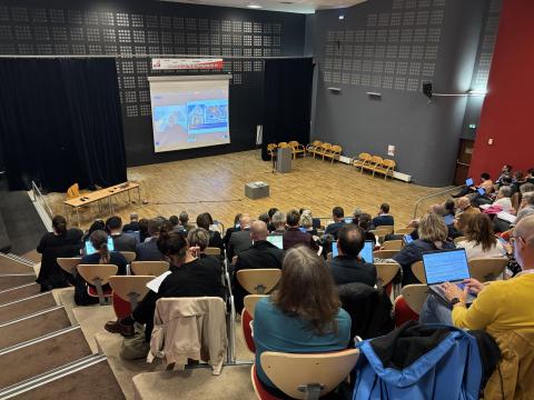 Alexandre Gefen en visioconférence